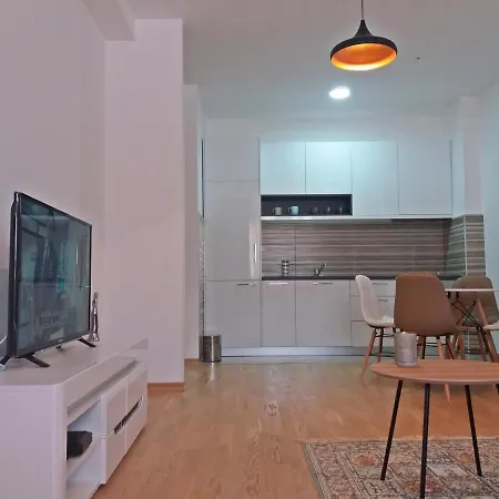 Fortuna Lux Apartman Budva